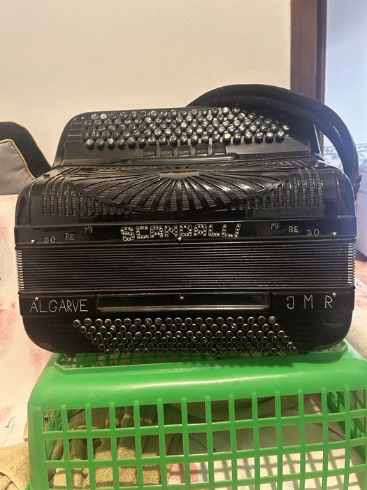 Acordeao Scandali
