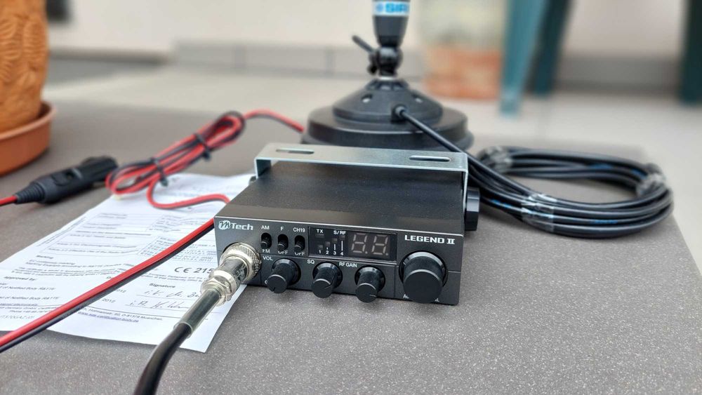 CB Radio M-Tech LEGEND II na bazie UNIDEN 520