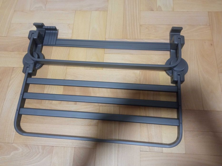 Wieszak na ręczniki na przyssawki