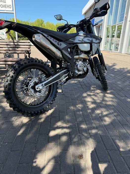 Мотоцикл ESX NB300 Lite II