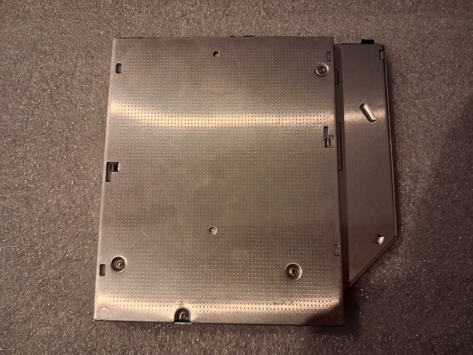 Nagrywarka DVD LG HL-DT-ST DVDRAM GT51N (7) 12.7 mm