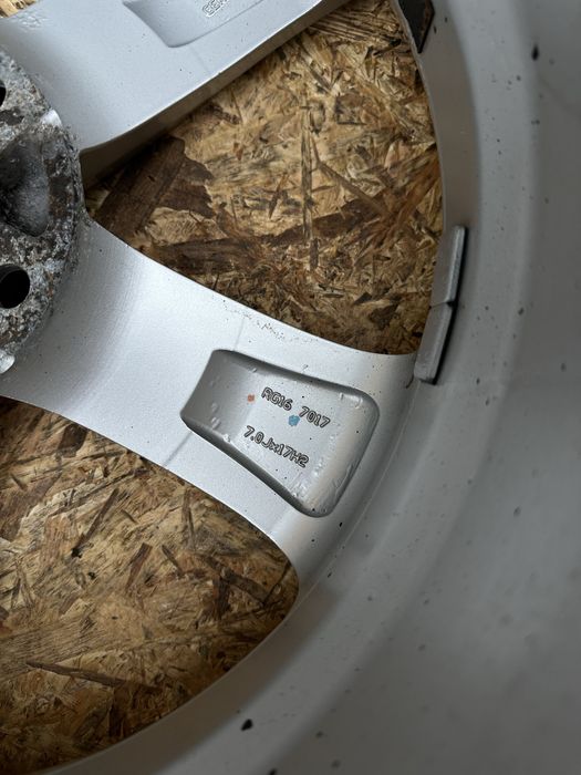 Диски5.114.3 R17 ET50 ЦО(діа)67.1 титани диски