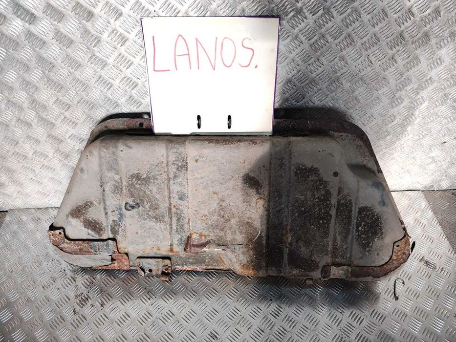 lanos bak zbiornik paliwa