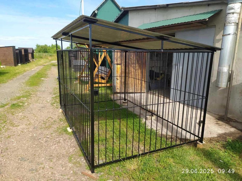 Бюджетний вольєр для собак (металевий)