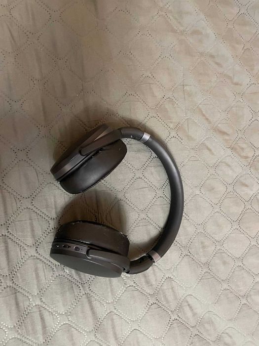 Безпровідні навушники Sennheiser HD 4.40BT 440