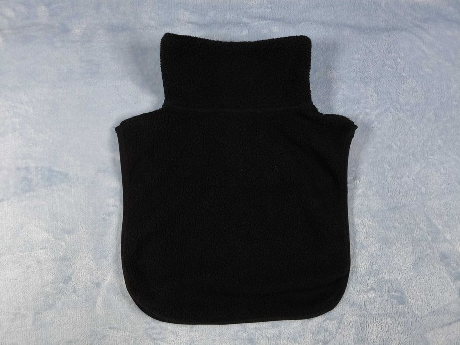 Черный флисовый снуд-манишка Kayoba