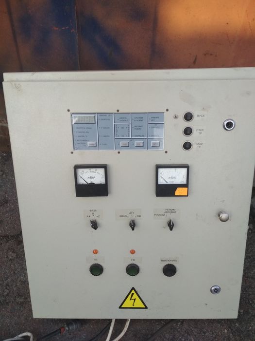 Пульт шкаф  управления дизельной электростанцией самозапуск,ШУ ДЭС,АВР
