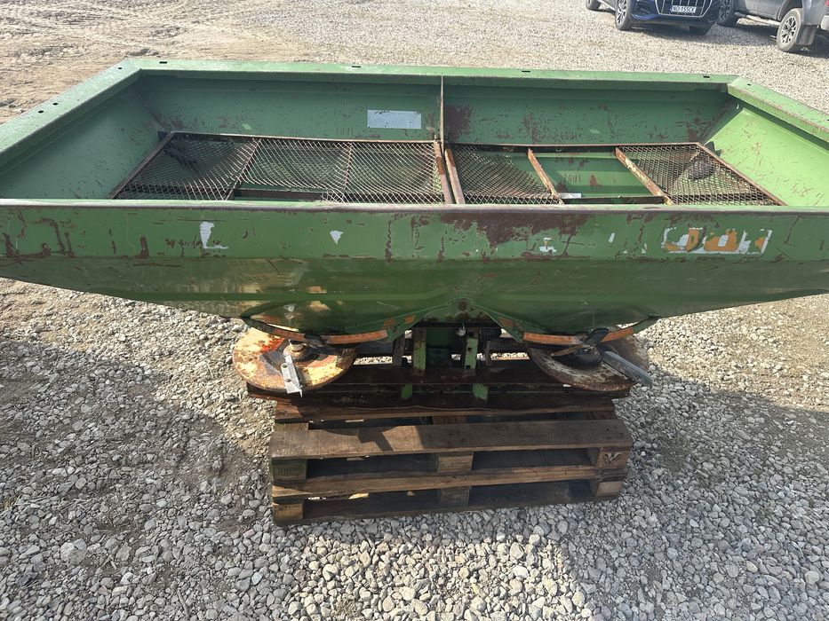Rozsiewacz amazone za-u 1001