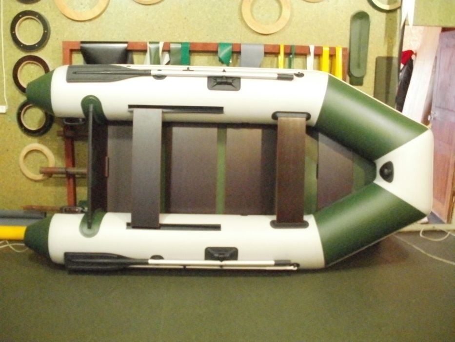 Лодка надувная моторная/гребная "Stels"