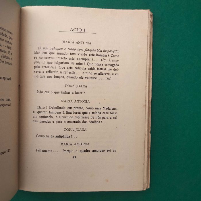 Domus - Peça em Três Actos - Alfredo Cortez