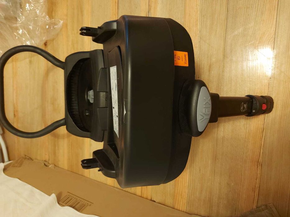 Isofix bebecar como novo