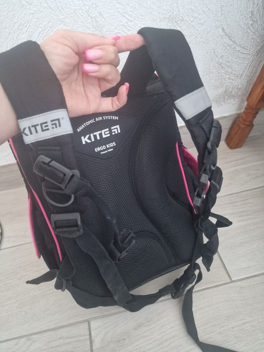 Рюкзак шкільний каркасний Kite Education Hearts K22-501S-4  для дівчин