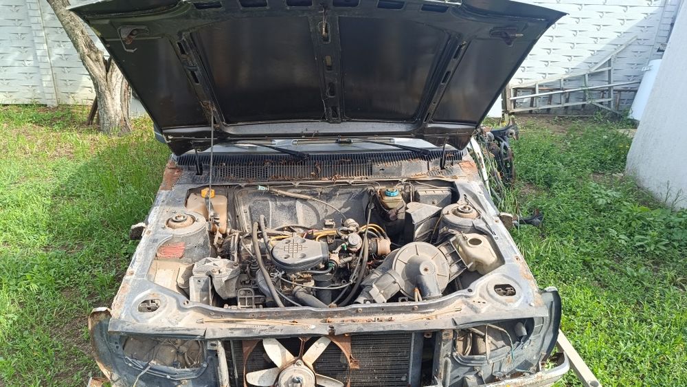 Peugeot 305 бензин