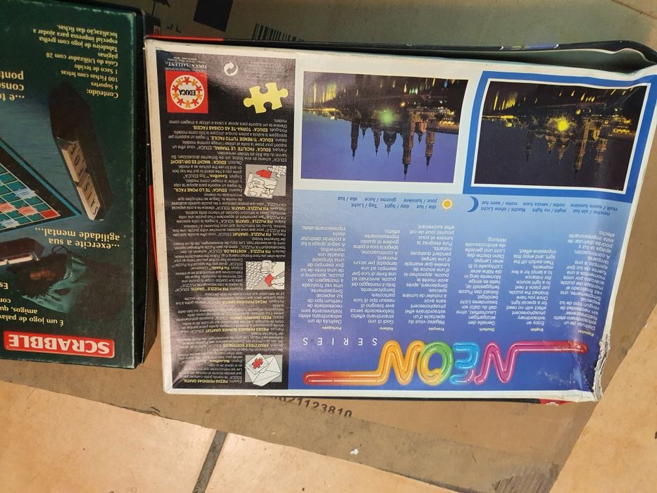 Jogo de tabuleiro e Puzzele de mil peças