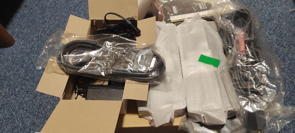 KVM перемикач ATEN CE604