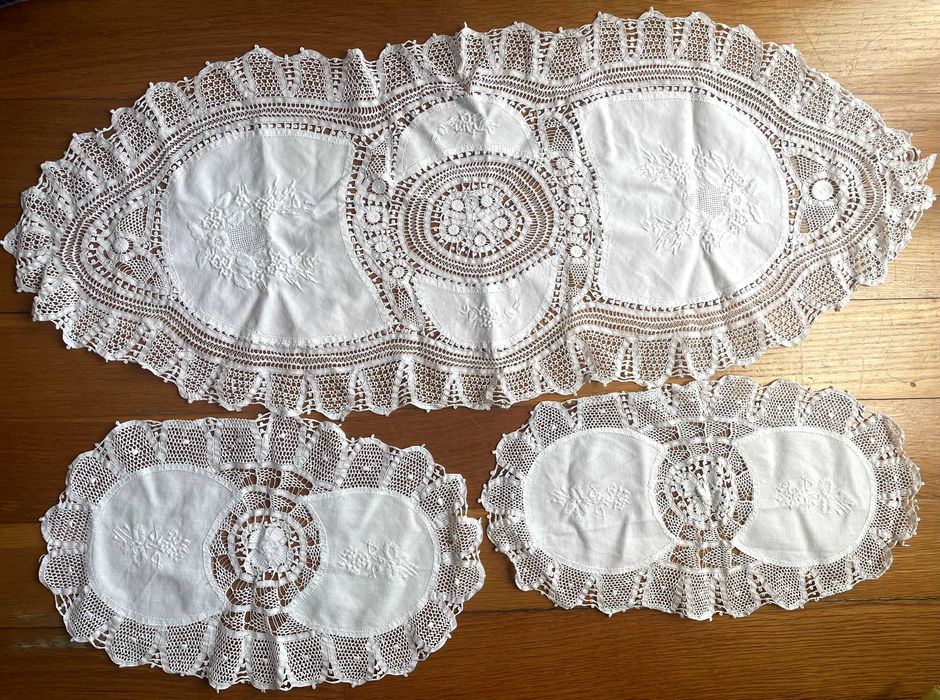 3 panos em linho e renda