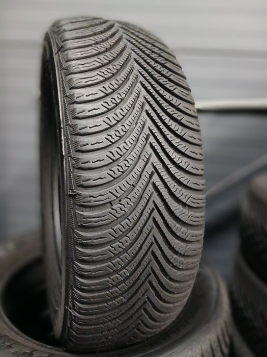 Зимові Шини БВ 205/60 R16  MICHELIN  Alpin 5  Склад Toyota
