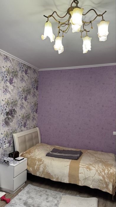 Продам 3 ккв в Чугуеве , ул Музейна