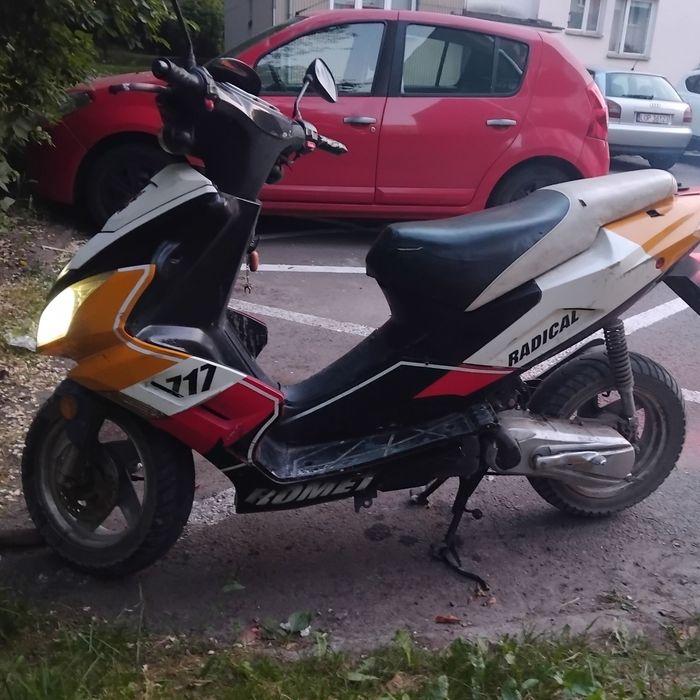 Sprzedam skuter zipp 50c 2t