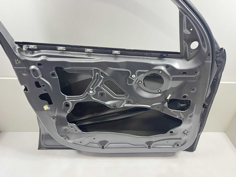 Дверь BMW X5 F15 F16 дверька передняя БМВ Х5 Ф15 Ф16 двери задняя A52