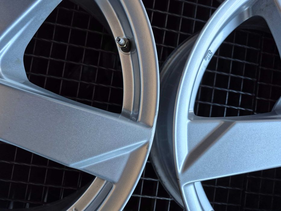 ALU FELGI  KIA HYUNDAI  5x114,3x67,1  R18 ET-49,5. Czujniki.