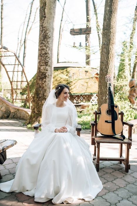 Сукня весільна