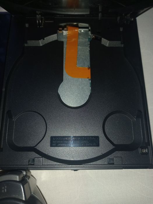 Продам  Sony PlayStation 2