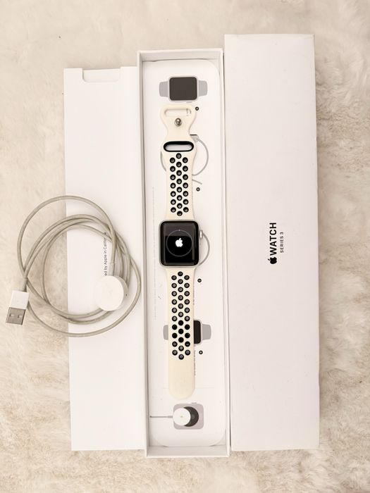 Apple watch series 3