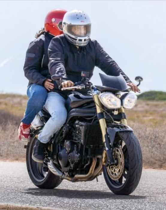 Triumph speed triple 1050