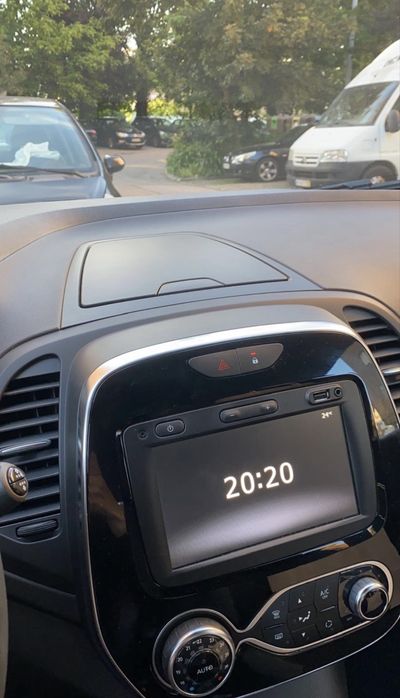 Renault Captur — fotografia 5