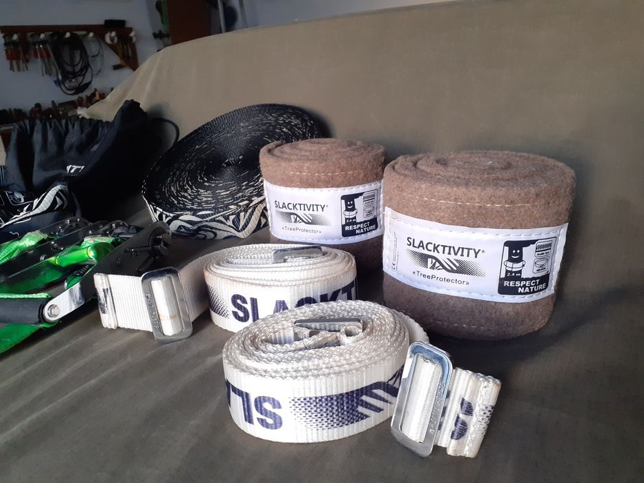 Slacktivity de 30 mt igual a nova. Completa e com saco.