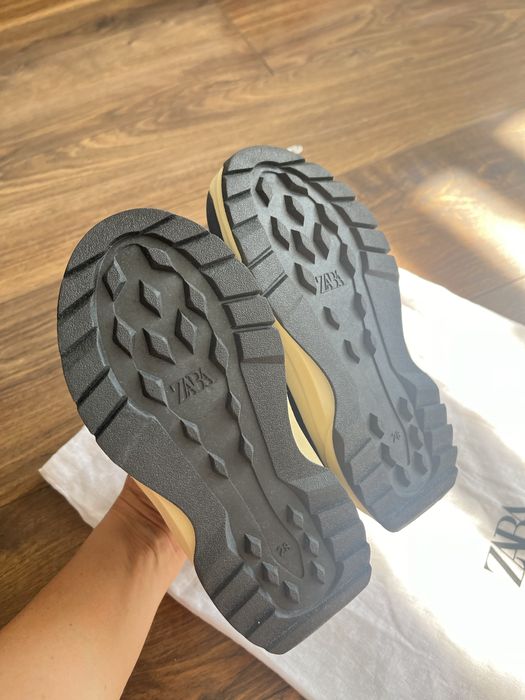 Дутики Zara 28 18 см сапожки чобітки сапоги Зара