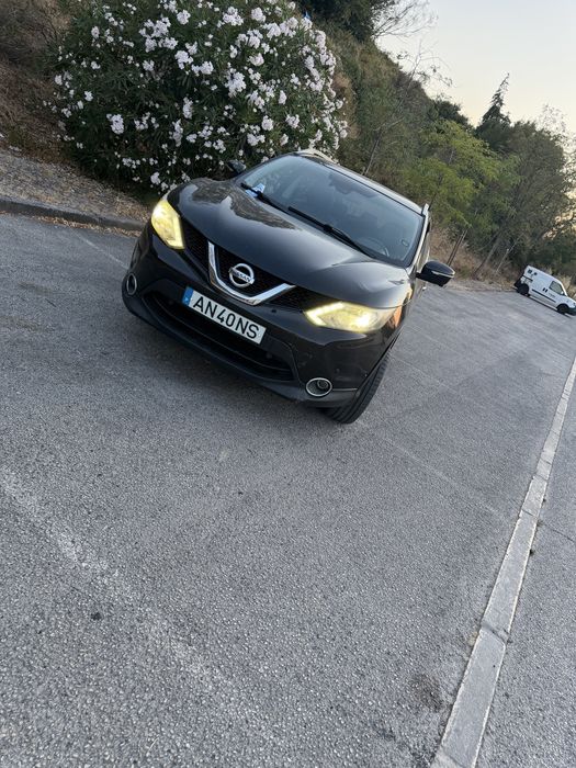 Nissan Qashqai — fotografia 2