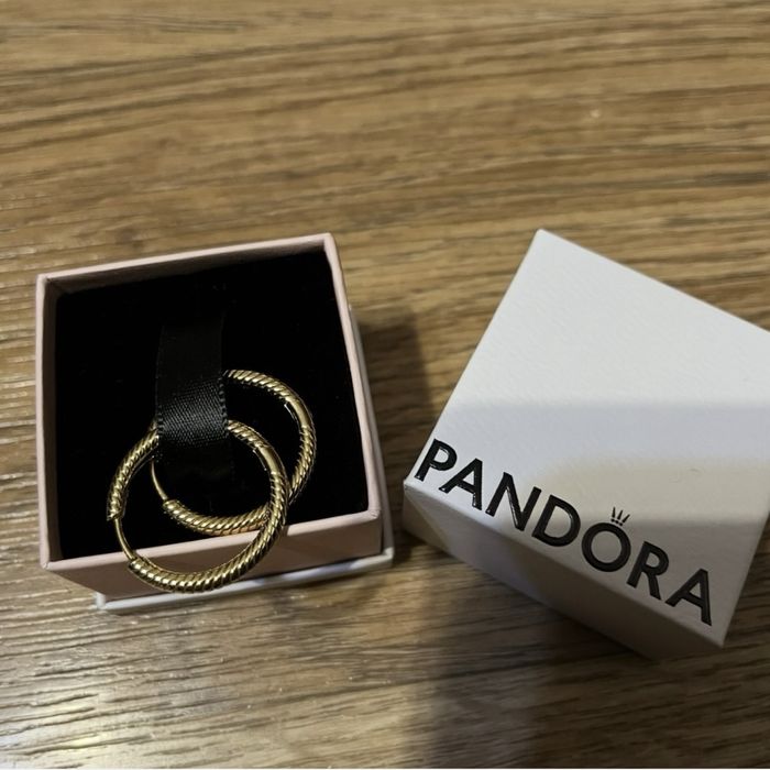 Сережки PANDORA для намистин.