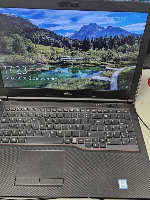 Portátil Fujitsu Lifebook - i5 7° Geração