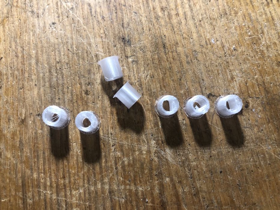 Бриг 001 пластиковые втулки в ручки.