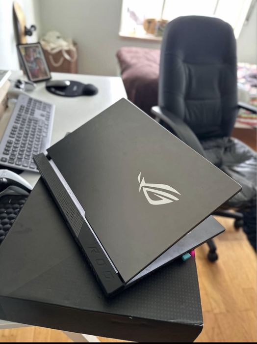 Asus Rog strix G513