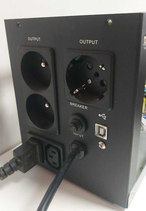 ДБЖ Volt Polska MicroUPS 1200VA/720W без АКБ