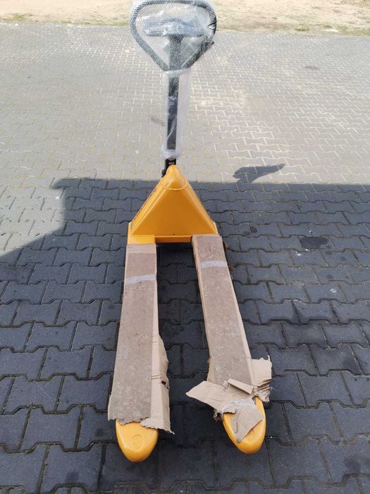 Paleciak  ręczny, wózek paletowy Jungheinrich am 22