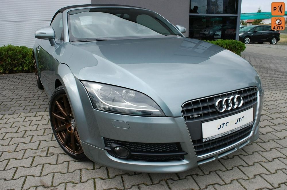 Audi TT Roadster