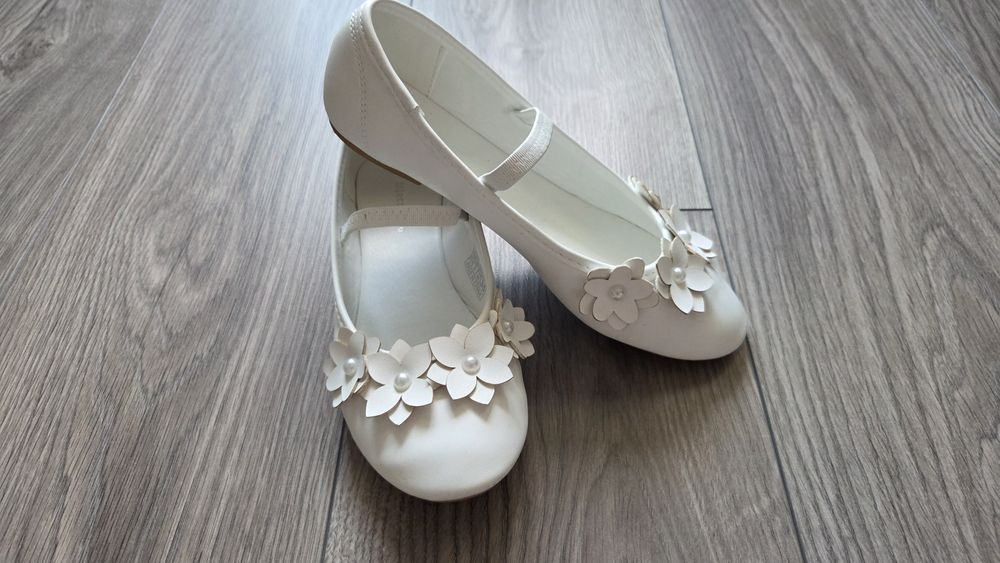 Buty Balerinki z kwiatkiem