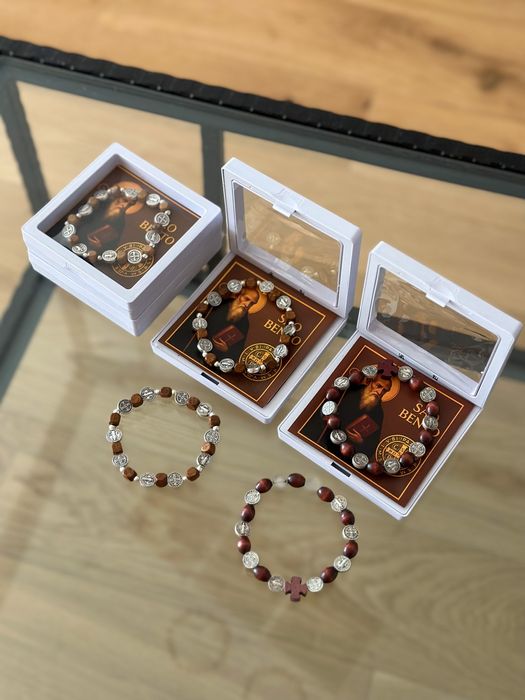 Pulseiras São Bento elásticas com dezenas em madeira - novas com caixa