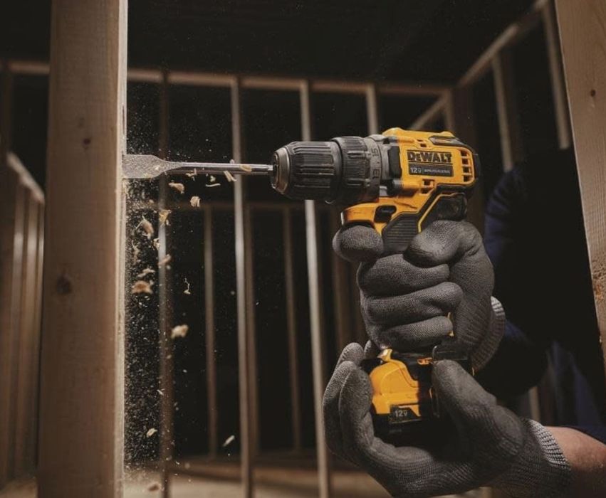 Безщітковий шуруповерт DEWALT DCD701B 12V MAX
