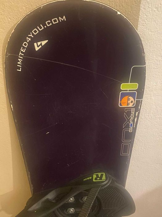 Deska snowboardowa 130cm z wiązaniami