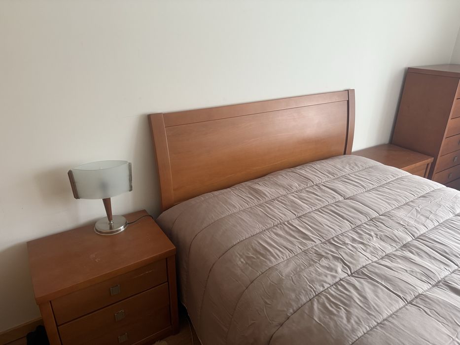Mobilia de Quarto em Cerejeira