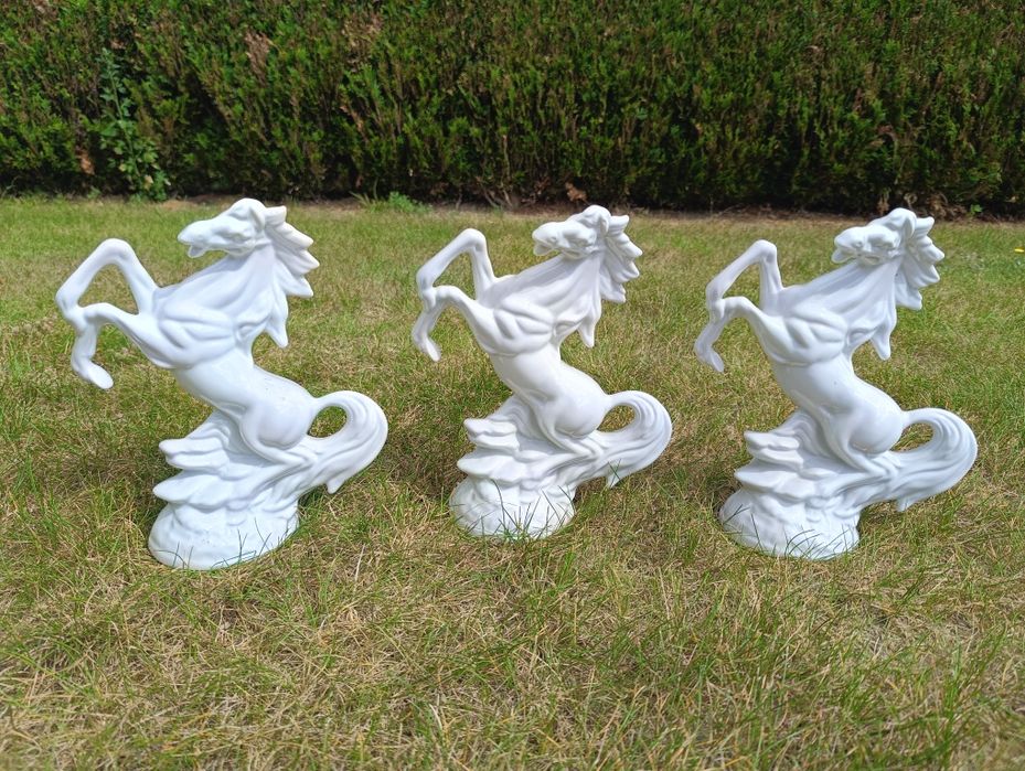 Ceramiczne figurki koń konie
