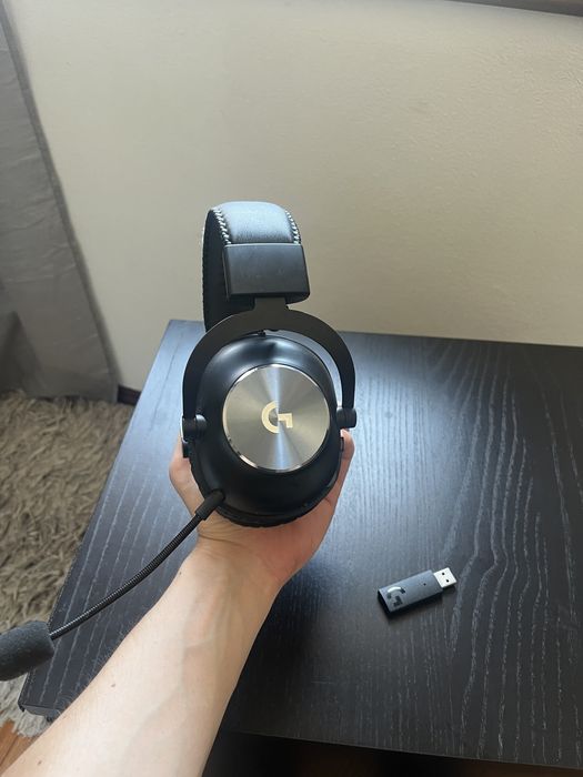 Logitech g pro wireless headset