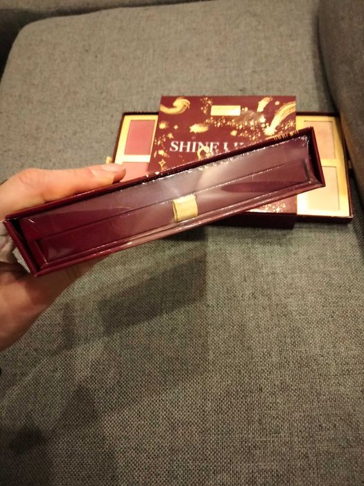 Paleta do makijażu NOWA zafoliowana