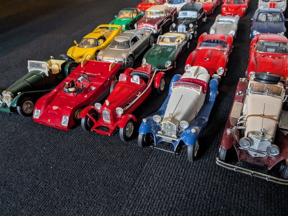 Lote 20 Miniaturas 1/18