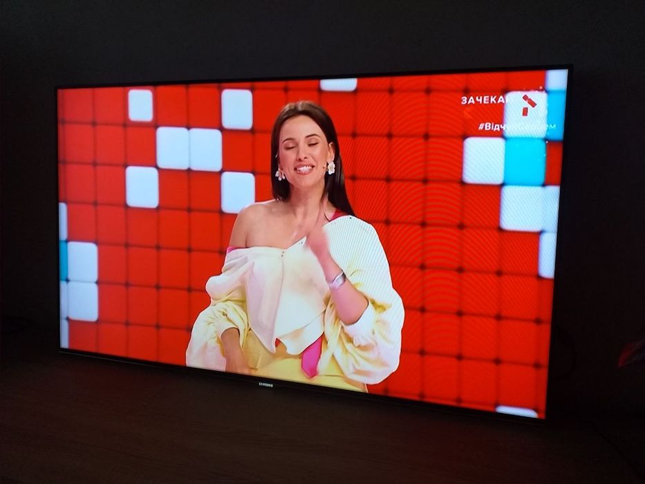 Smart TV. Samsung 40". Камера. Wi-Fi.